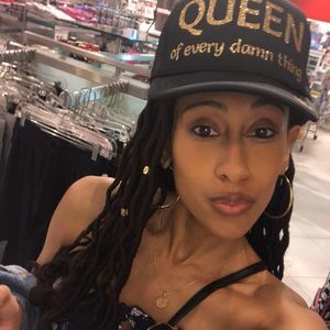 Meet your Posher, Tayler